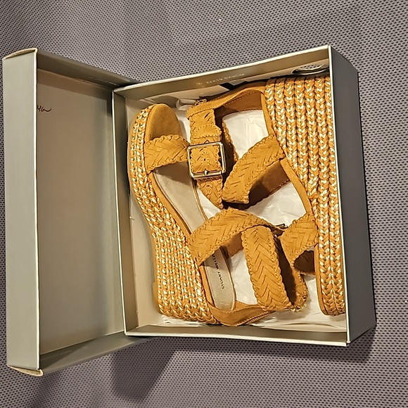 Stuart Weitzman Akilah Sparkle Tan Braided Wedge Sandal - Picture 12 of 12